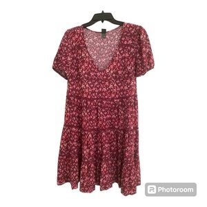 Wild Fable Ditsy Floral V-Neck Mini Dress Size Medium Wine Color